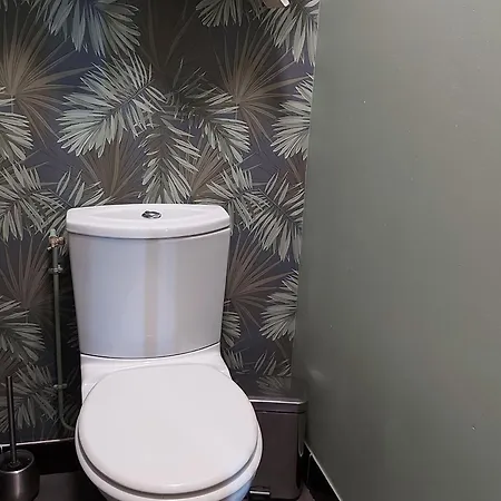 Dom wakacyjny Maison Avec Jardin, 4 Chambres, Proche Laval, Ideale Pour Familles Et Sejours Professionnels - Fr-1-600-101