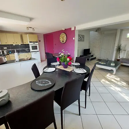 Maison Avec Jardin, 4 Chambres, Proche Laval, Ideale Pour Familles Et Sejours Professionnels - Fr-1-600-101 Dom wakacyjny *