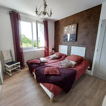Maison Avec Jardin, 4 Chambres, Proche Laval, Ideale Pour Familles Et Sejours Professionnels - Fr-1-600-101 Courbeveille